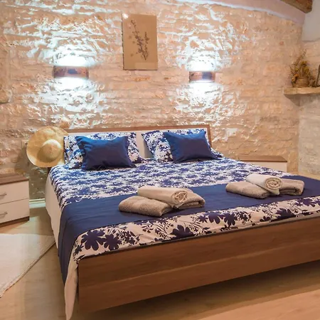 Irena, A Romantic Nestled In The Heart Of Istria *