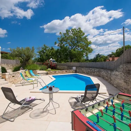 Holiday home Irena, A Romantic Nestled In The Heart Of Istria